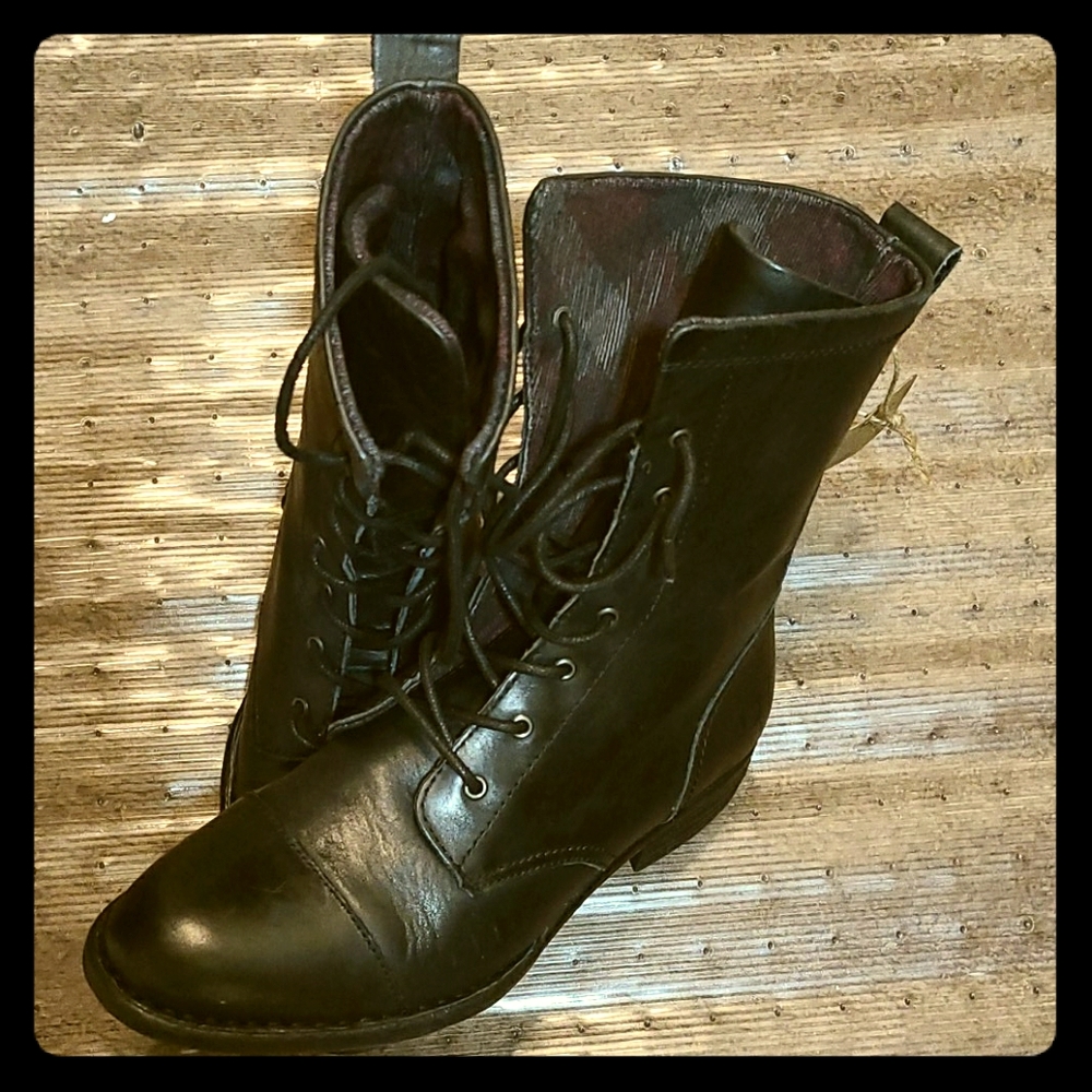 Born New 🔥 Black Combat Hiker Boot 🔥